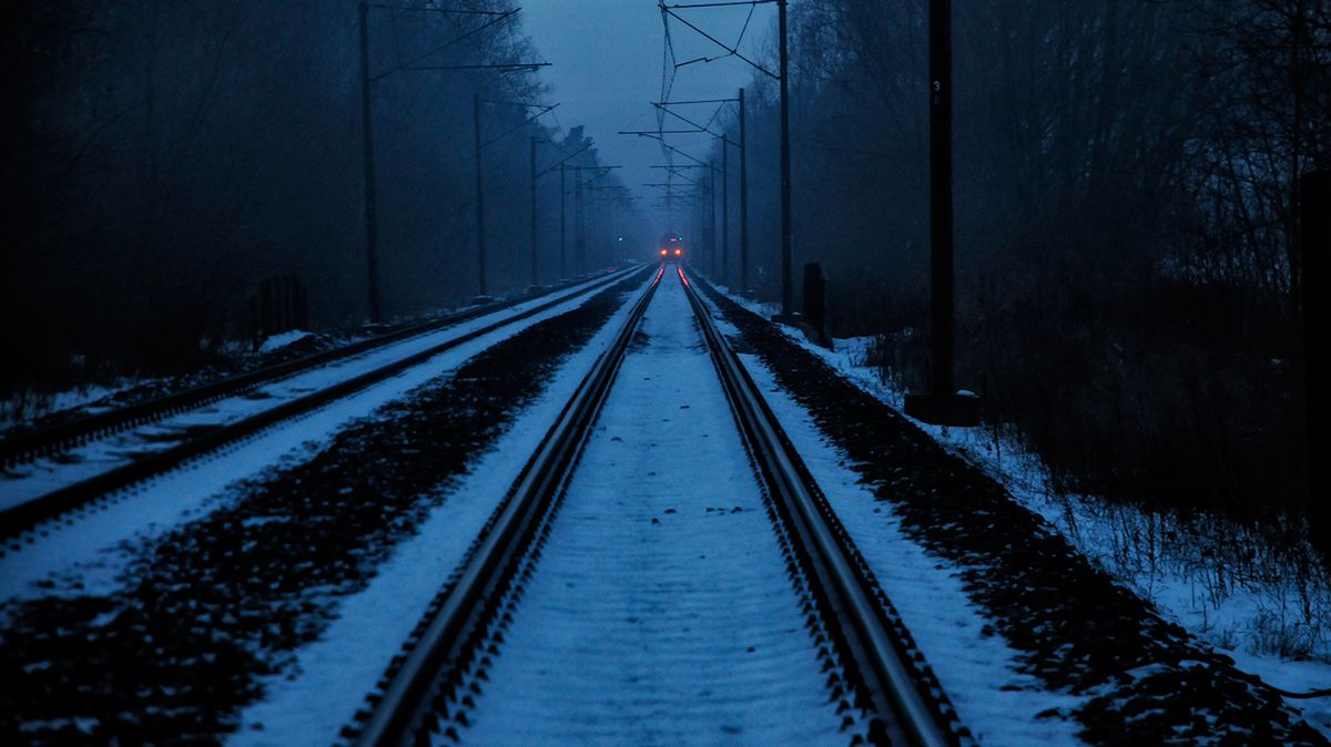 Muž zemřel po sražení vlakem na Hodonínsku