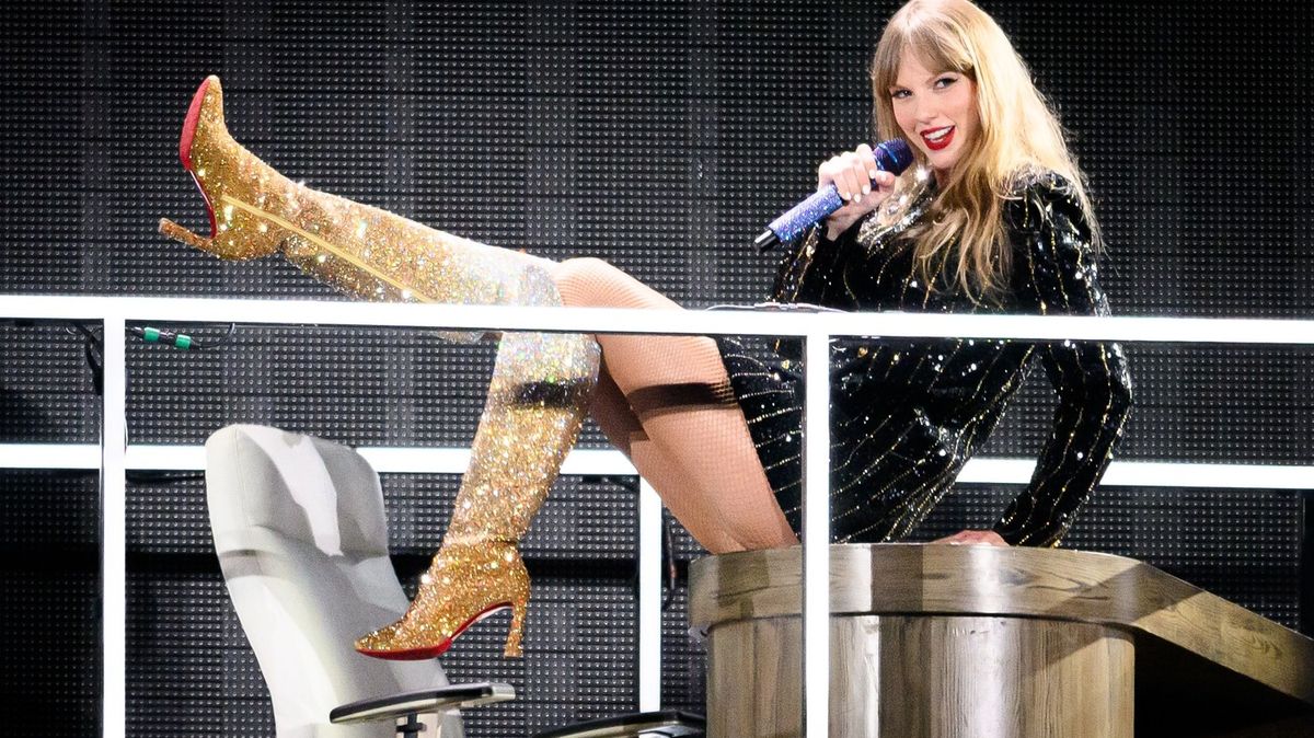 Australský fotoreportér tvrdí: napadl mě otec Taylor Swiftové