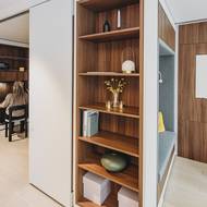 Díky modulům může jeden a týž prostor fungovat jako pracovna, po chvíli jako ložnice, příště jako místo k posezení.