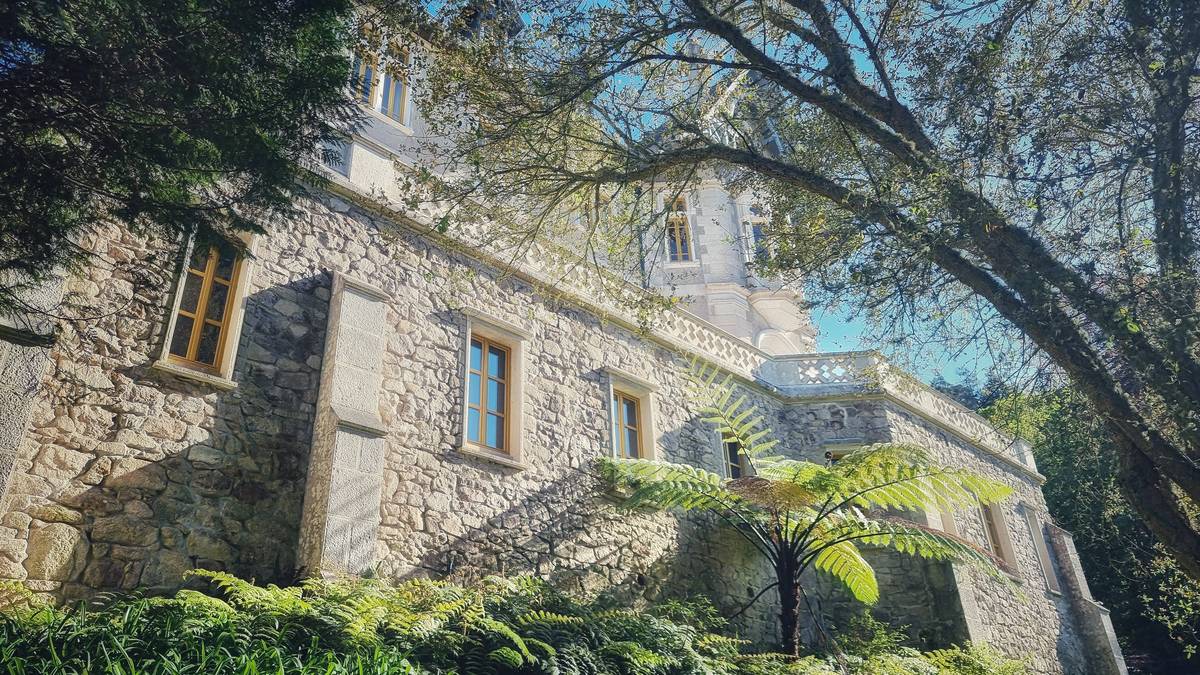 Je honosný dům prokletý? Můžete to zjistit na vlastní kůži.