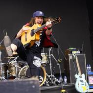 Z koncertu kapely Gogol Bordello