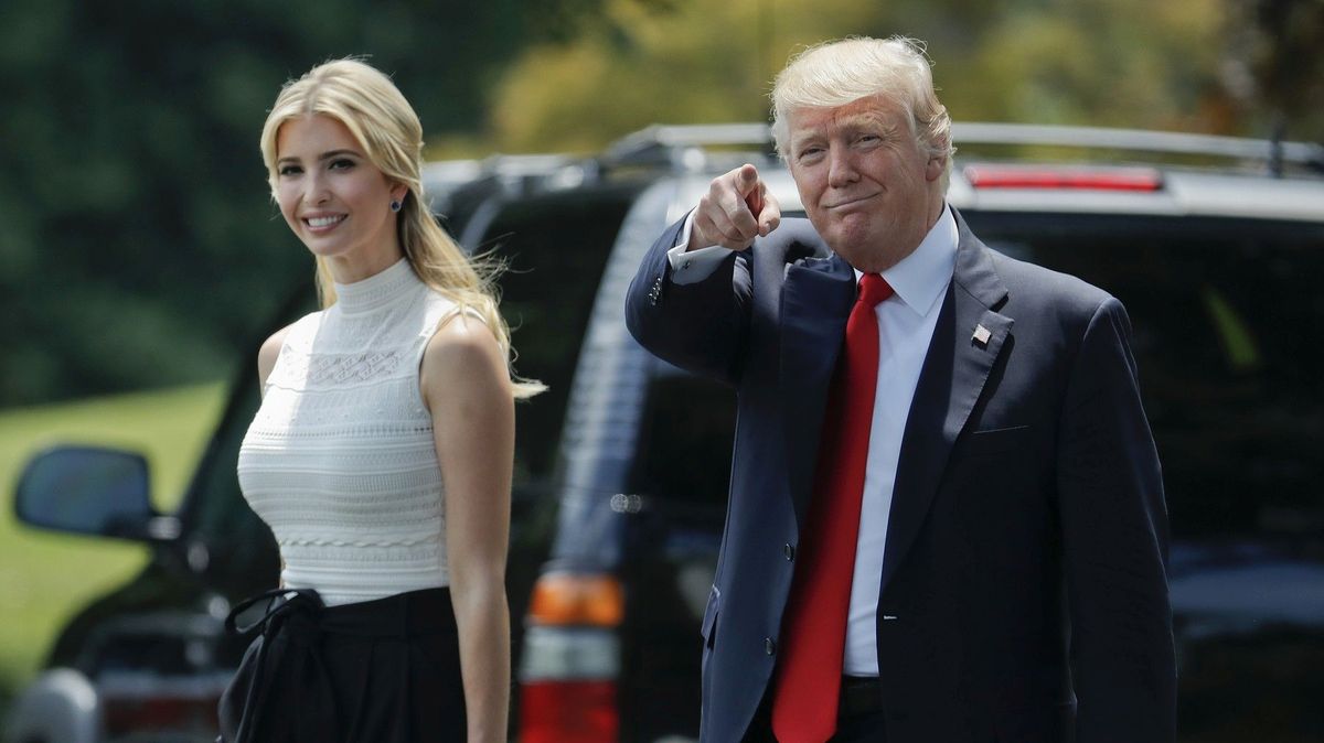 Myslím, že máma v nebi dávala na tátu pozor, prohlásila Ivanka Trumpová