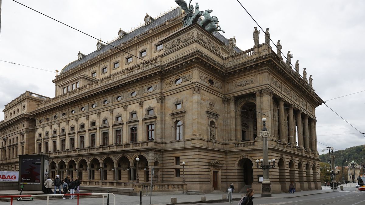 Národní divadlo v Praze odhaluje kus své historie. 