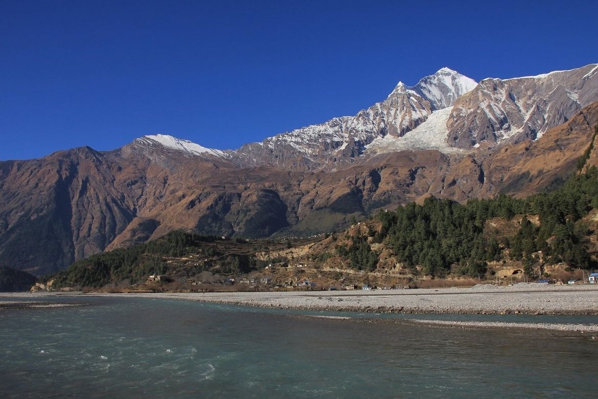 Oblast u masivu Annapurna ve středním Nepálu