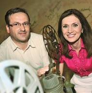 Pořadem Toulavá kamera provází diváky společně s Josefem Maršálem.