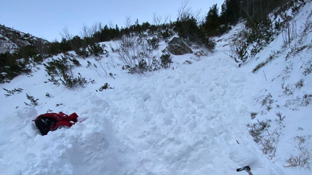 V Tatrách zahynul pod lavinou mladý skialpinista
