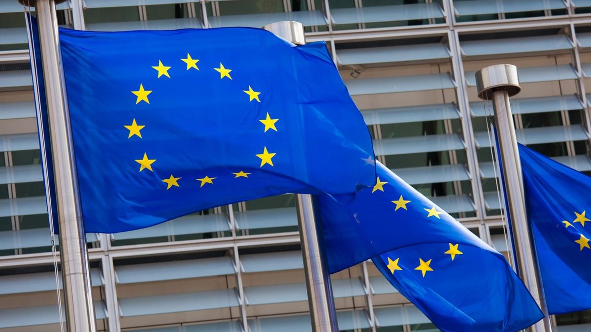 Bosna a Hercegovina kandidátem na členství v EU, navrhla Evropská komise