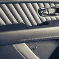 Bentley Bentayga v unikátní edici Private White V.C.