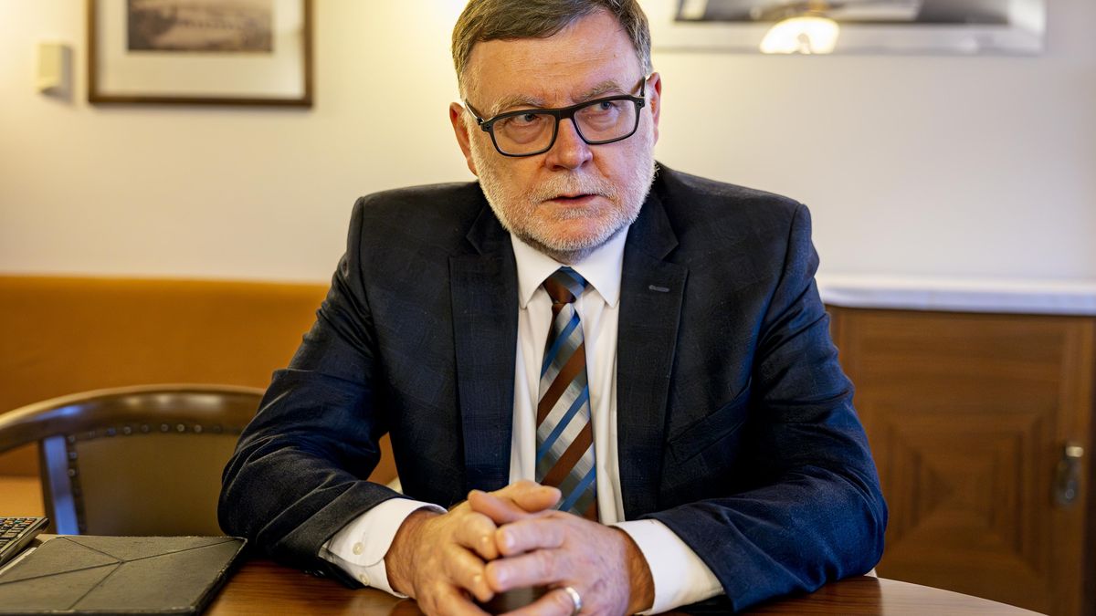 Česko vyzbrojí armádu na dluh