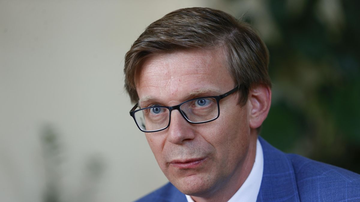 Zatím neoplácejme. Čeští politici napříč stranami se shodují, že s Američany se musí o clech jednat