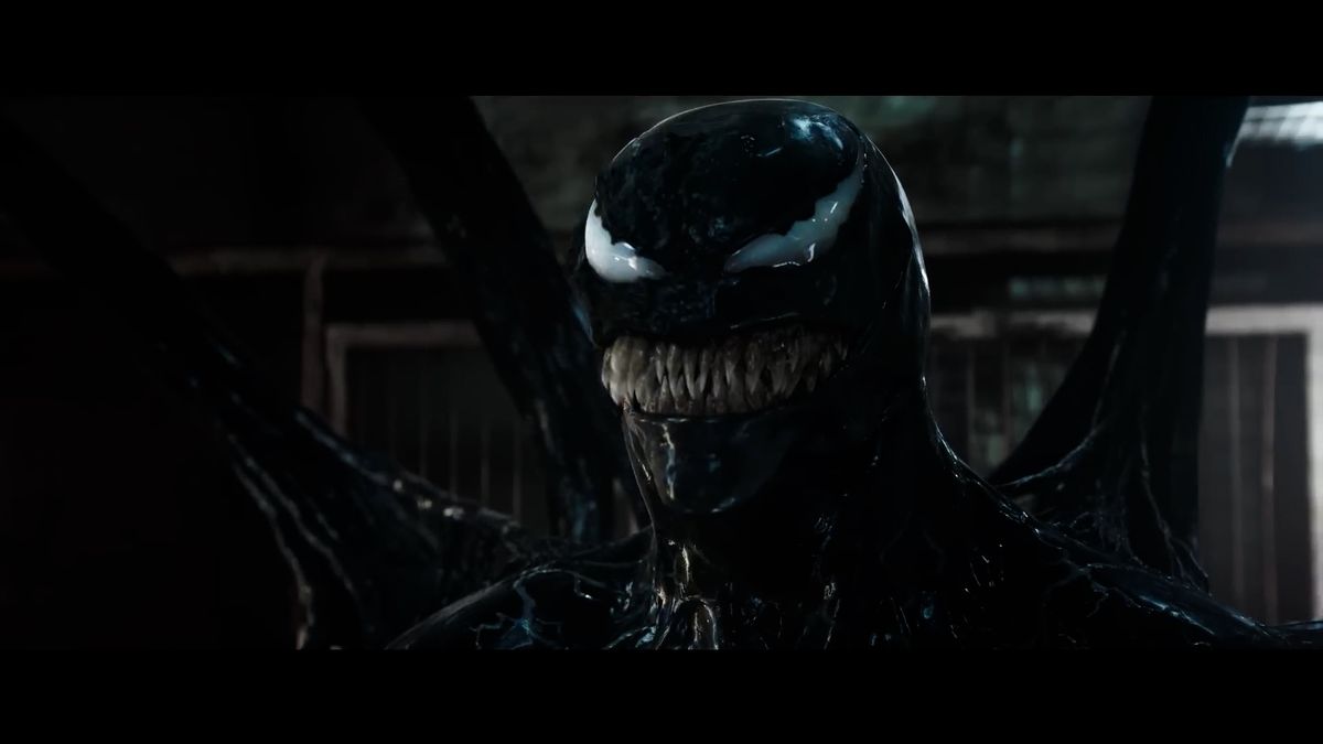 RECENZE: Venomův poslední tanec vede okoukaný hláškující parazit