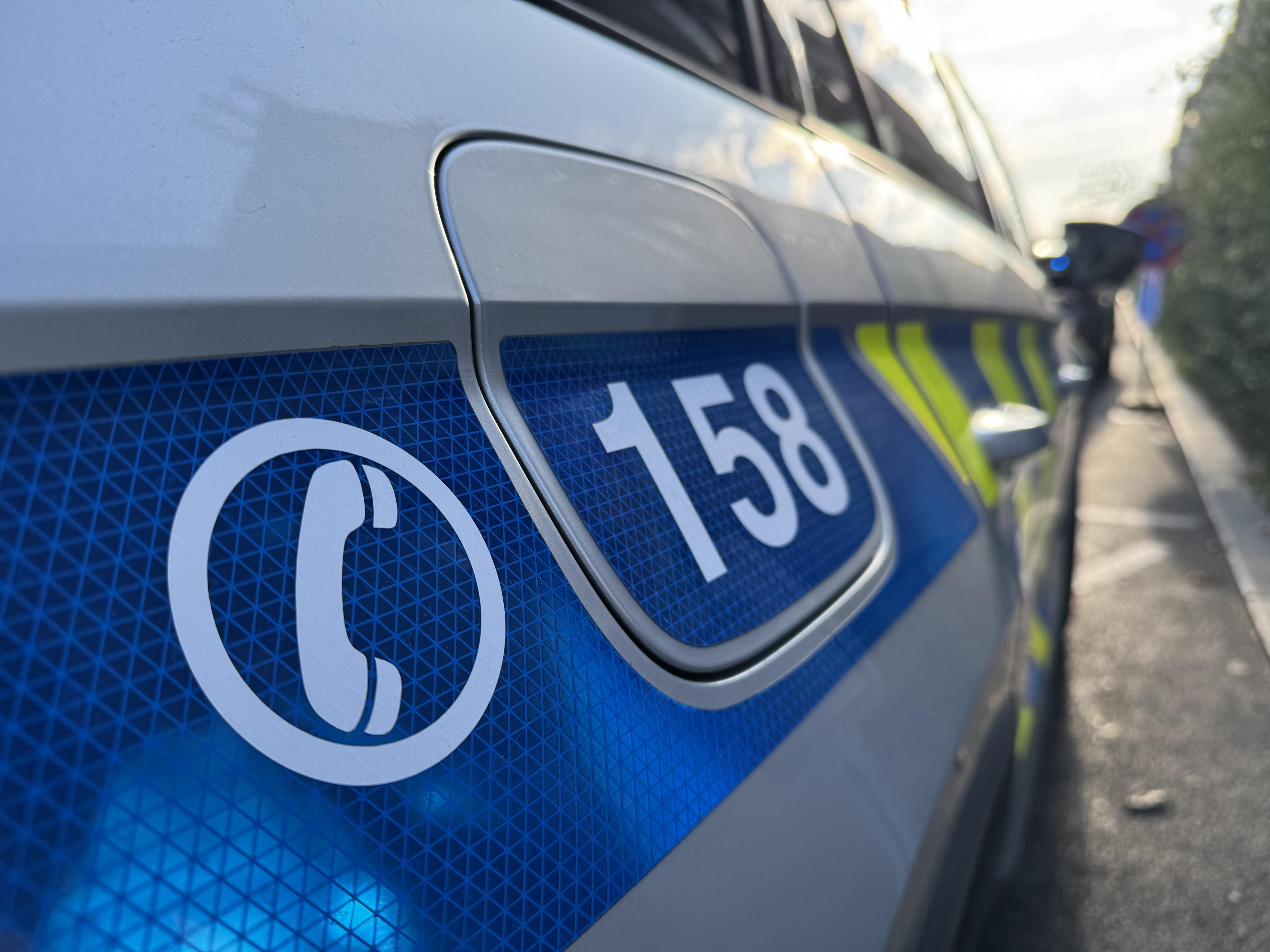 Podnapilá řidička spěchala po D1 na letiště do Vídně. Policisté jí naměřili přes dvě promile alkoholu