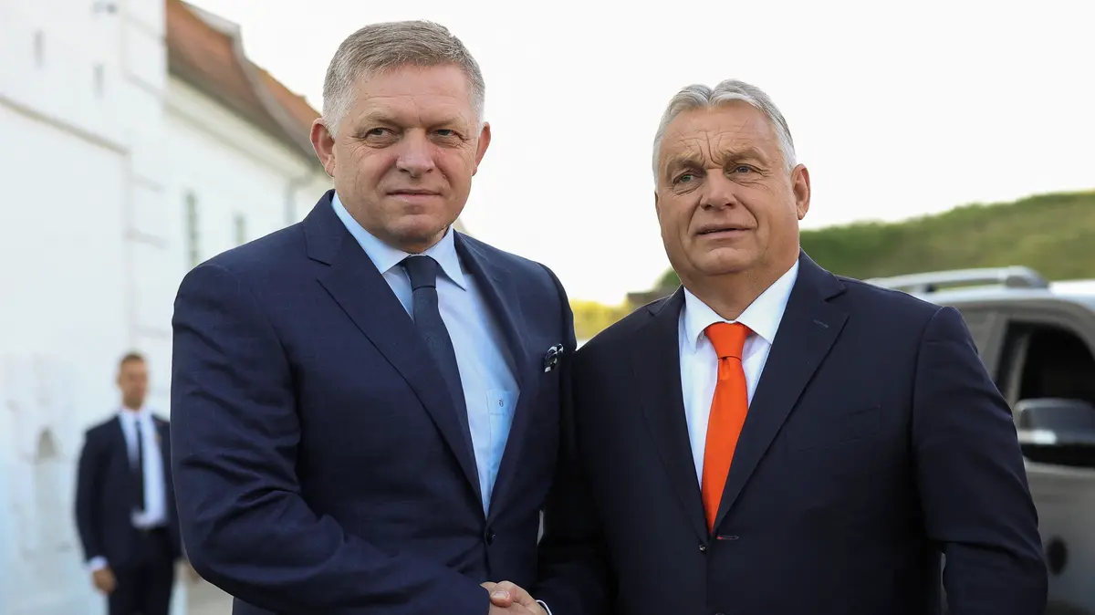Orbána na neformálním summitu EU zastoupí Fico