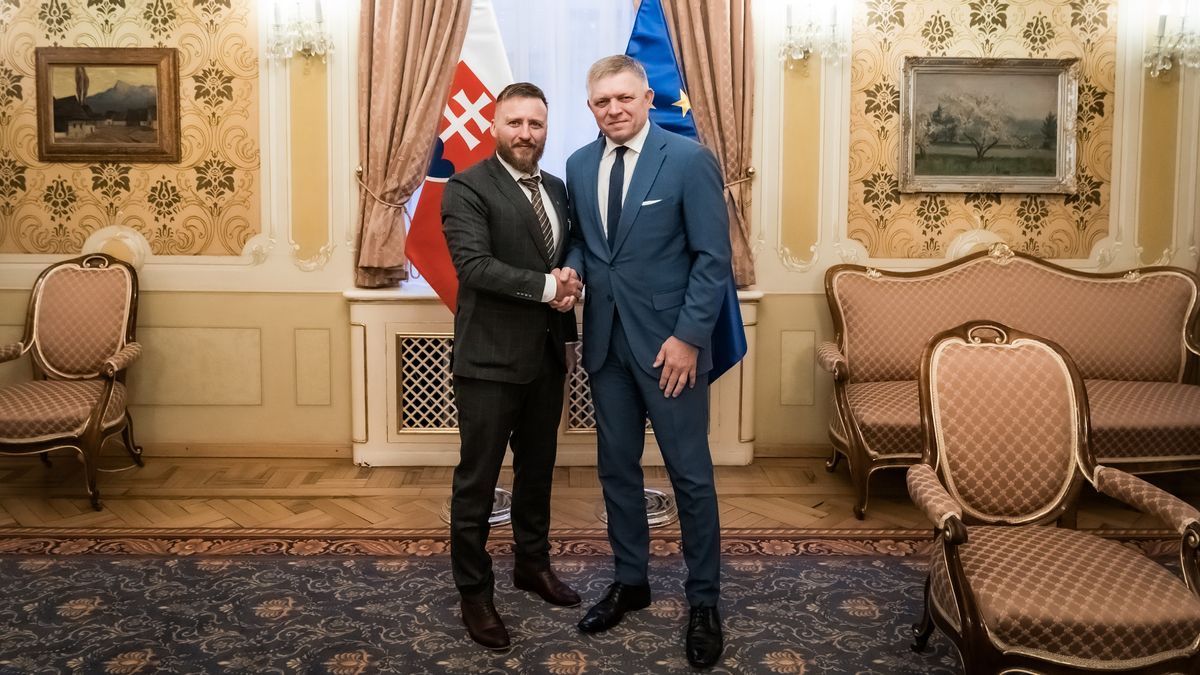 Slovenský zmocněnec pro covid-19 žádá svolání Bezpečnostní rady státu kvůli analýze od Pekové