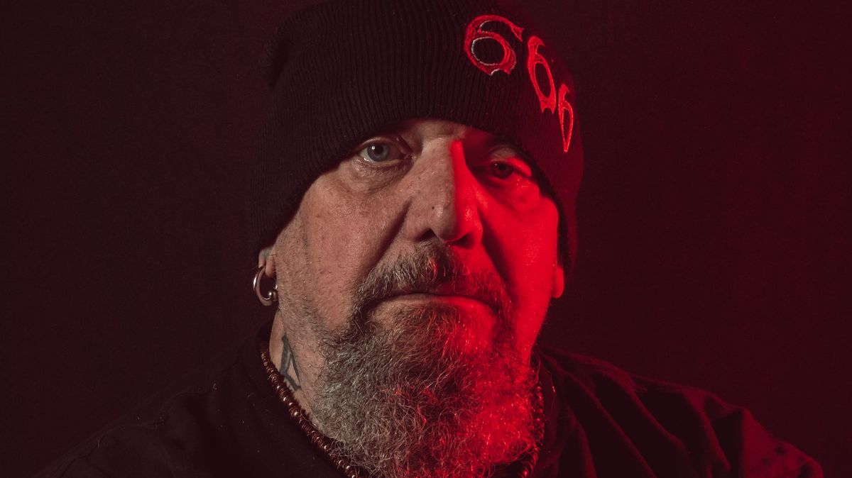 Tvůrce snímku Lemmy chystá na příští rok dokument o původním zpěvákovi Iron Maiden