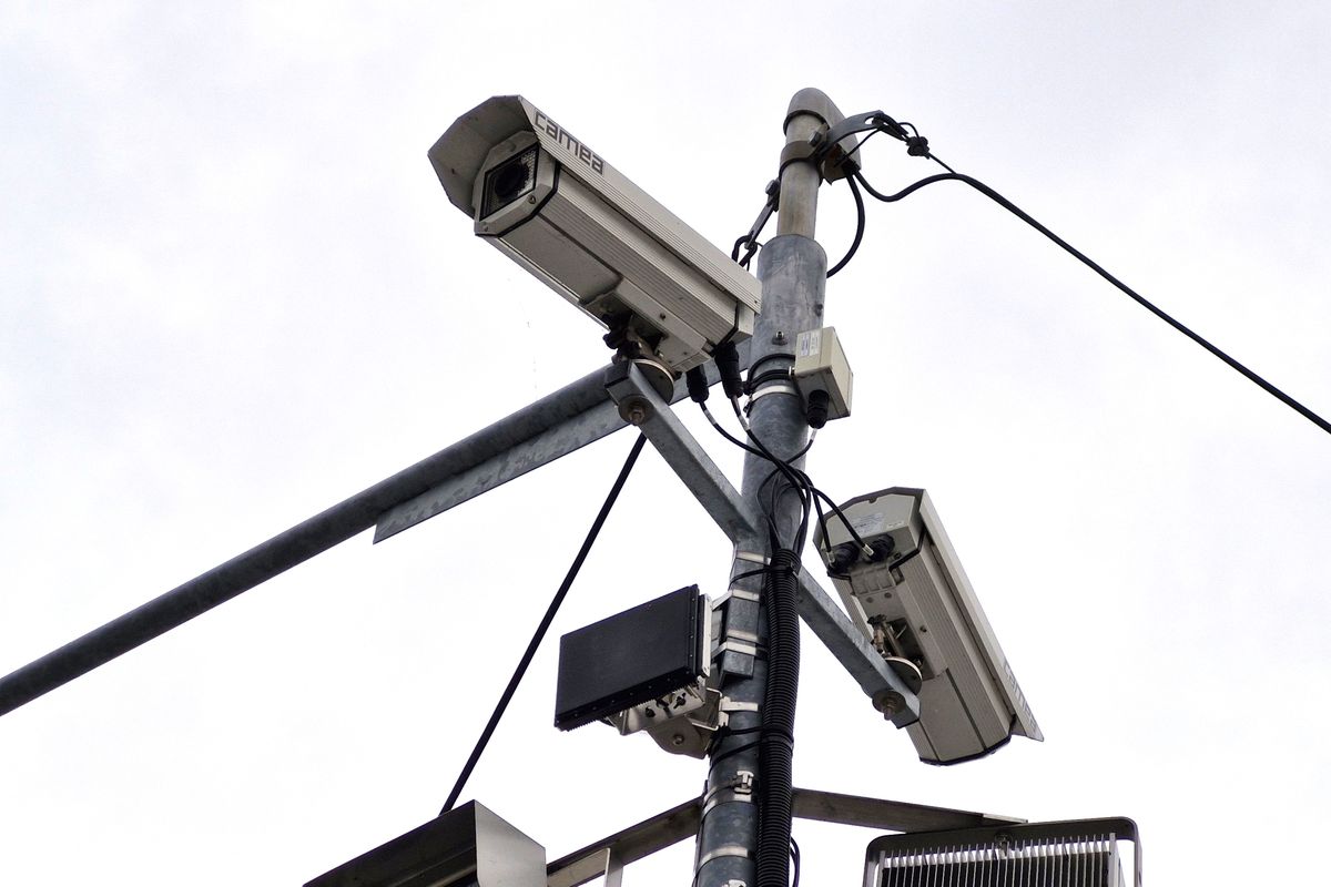 Řecko testuje silniční kamery s AI, jediná odhalila 1000 přestupků za čtyři dny