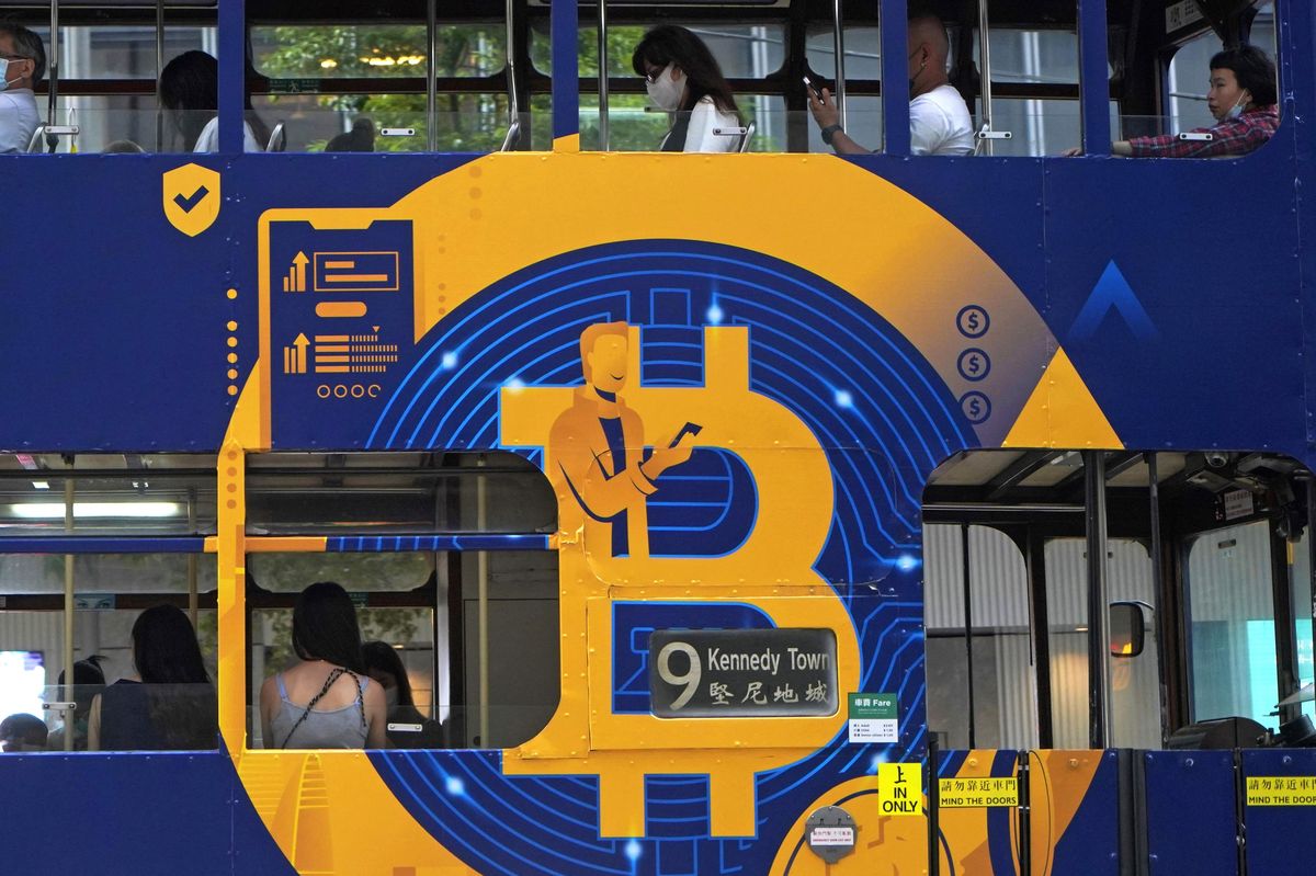 Cena bitcoinu se vrátila nad hranici 100 000 dolarů