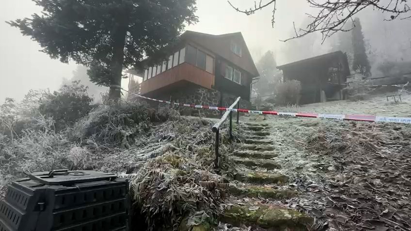 Muže obvinili z dvojnásobné vraždy na Teplicku, z léčebny šel do normální vazby