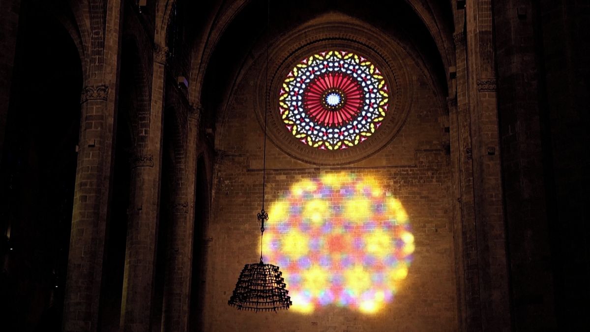 Jen dvakrát za rok. Světelné divadlo na Mallorce přilákalo davy