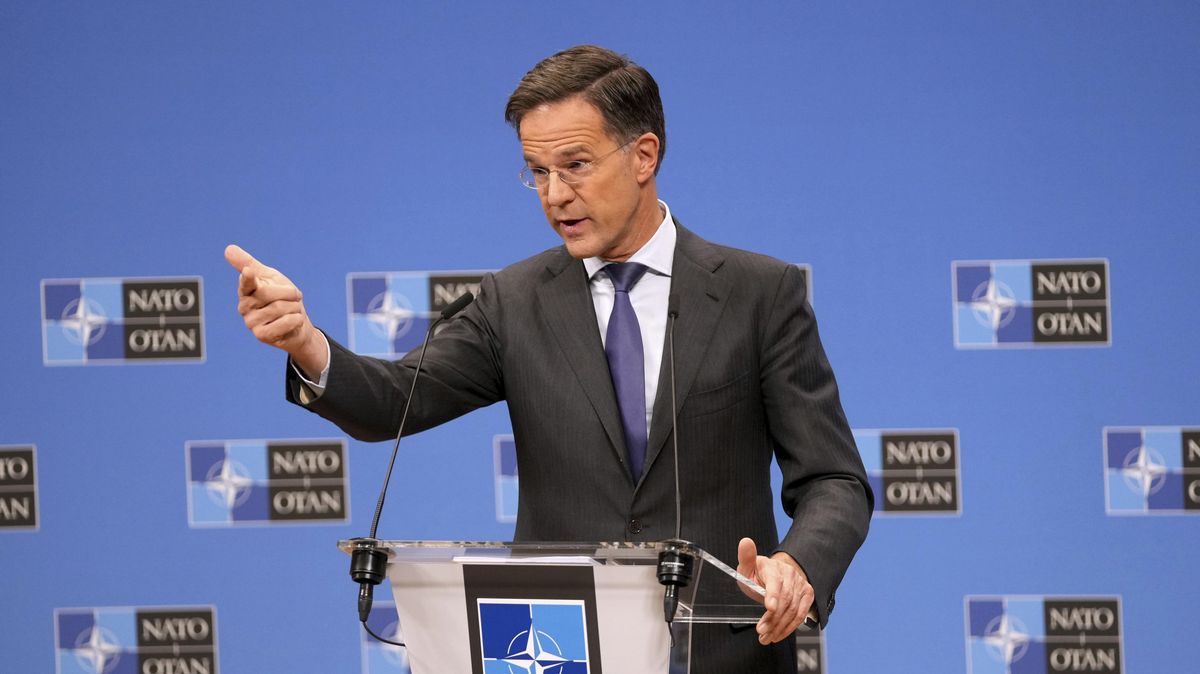 Šéf NATO by uznal ruskou kontrolu některých území na Ukrajině