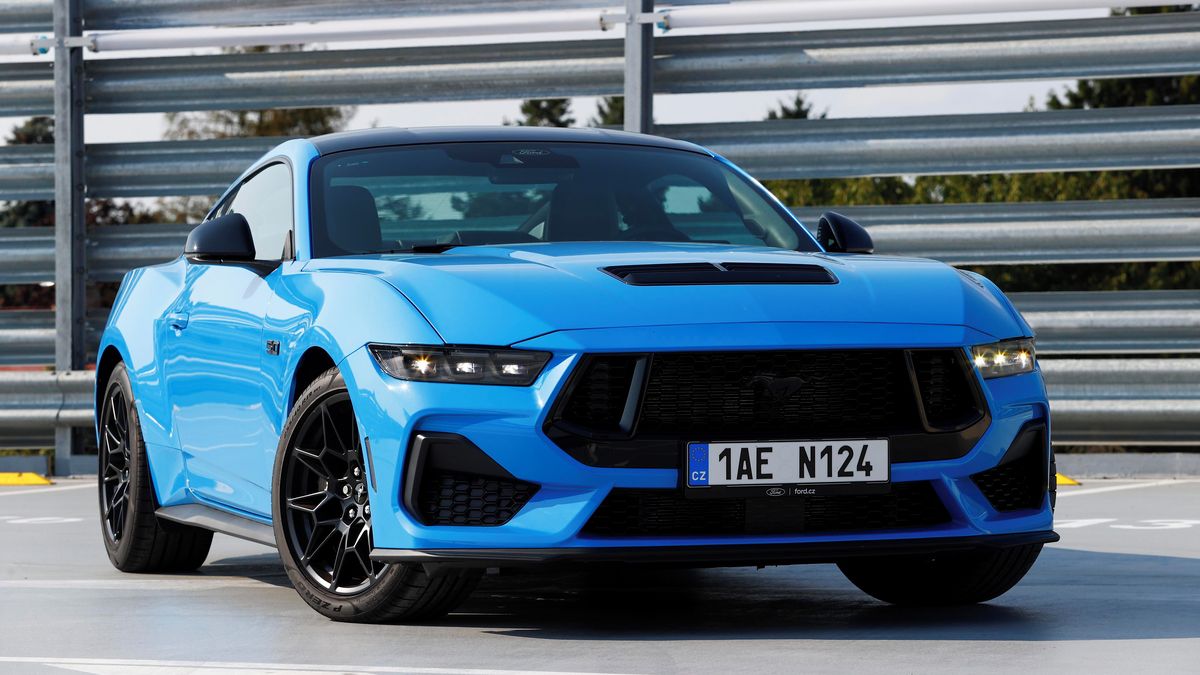 Ford Mustang si ponechá manuální převodovku tak dlouho, jak to bude možné