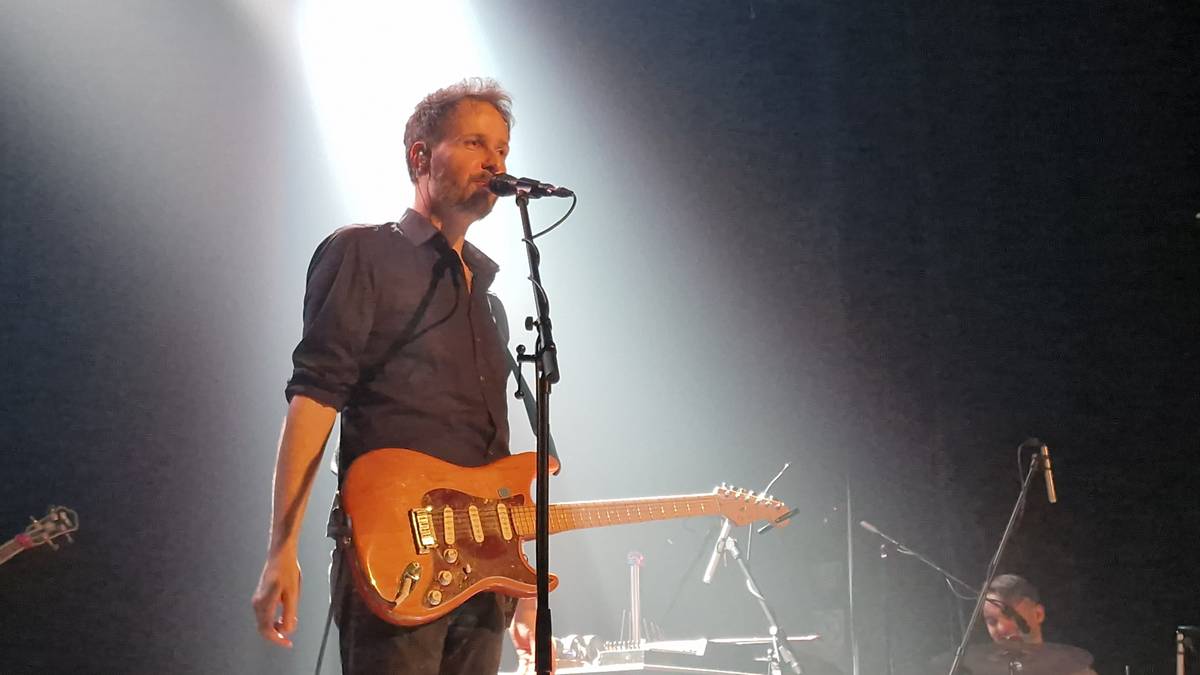 Frontman kapely Květy Martin Kyšperský v pražském Paláci Akropolis