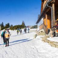 Výšlap na Lysou horu si nenechaly ujít tisíce lidí.