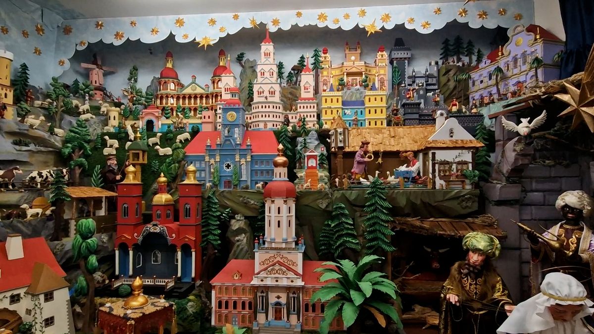 Manželé Stuchlíkovi propadli kouzlu českých betlémů. Vyrobili si vlastní, mechanický