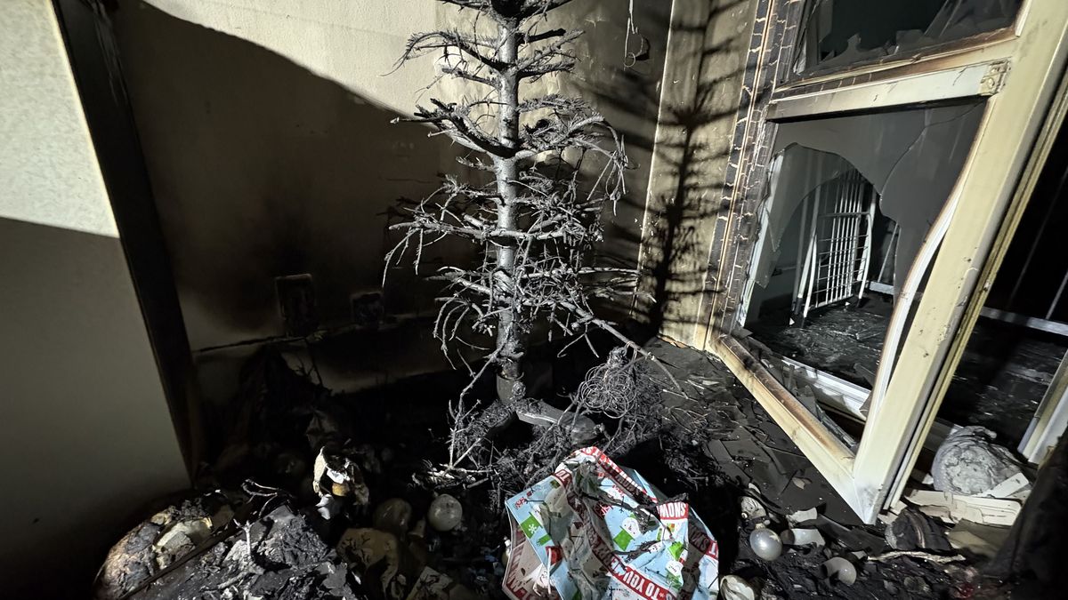 Štědrý den byl pro hasiče náročný, zasahovali u 68 požárů