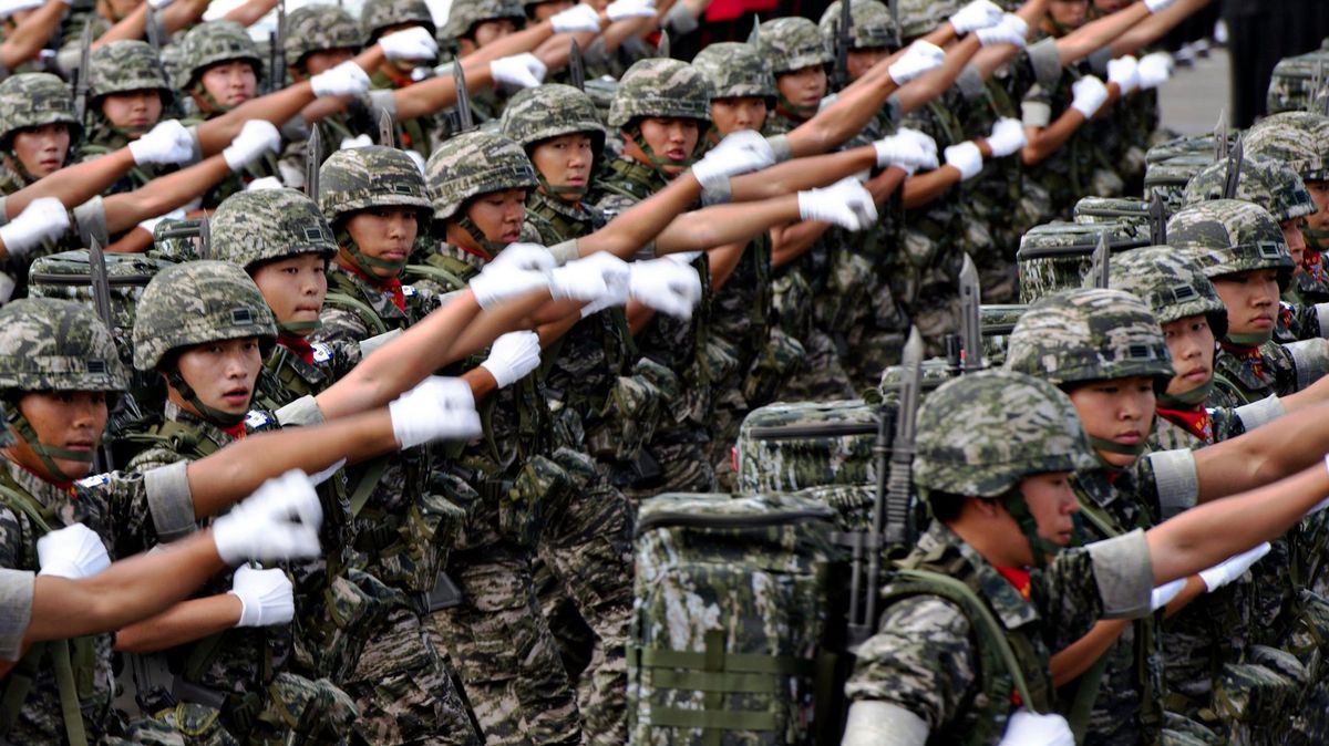 Soud potrestal Jihokorejce, který se vyhýbal vojenské službě přejídáním