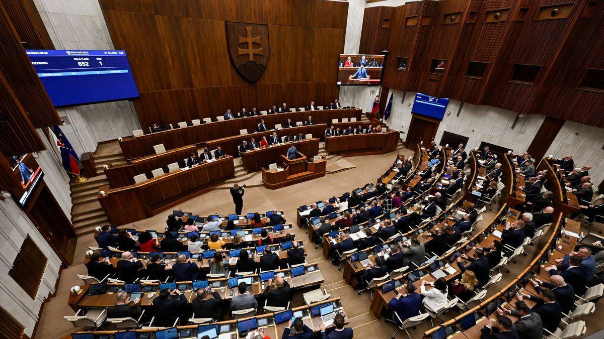 Slovenský parlament odmítl řešit zneužívání eurofondů
