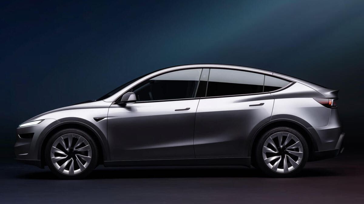 Konečně levná tesla? Pořád má stát přes 800 tisíc
