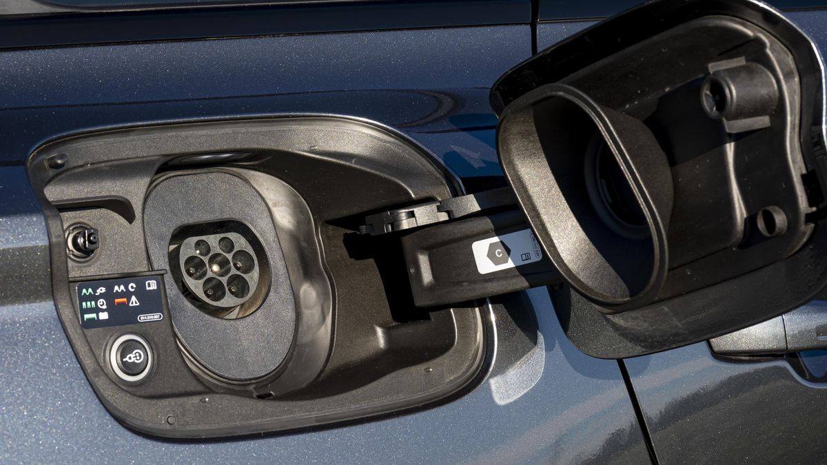 Prodej elektromobilů ve světě letos zřejmě přesáhne 20 milionů
