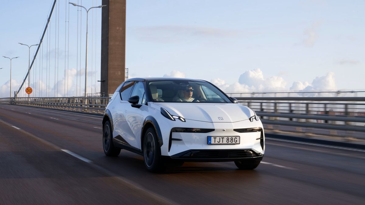 Čínská automobilka Geely odkoupí zbývající akcie prémiové značky Zeekr
