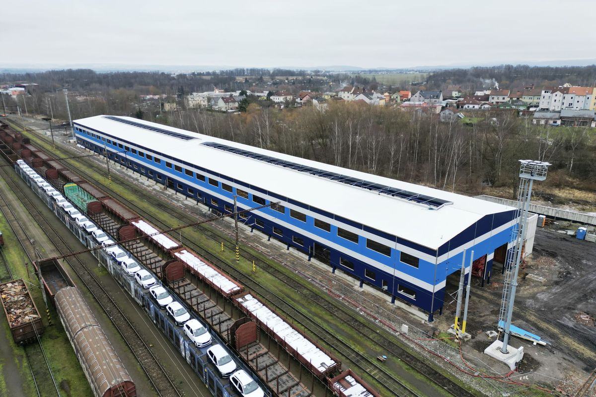 Železniční spojení Karlovy Vary – Cheb – Norimberk má být pro ministerstvo dopravy jednou z priorit