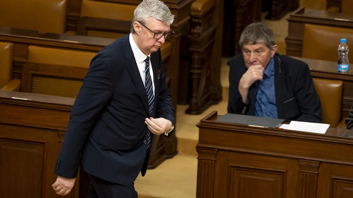 Bez Pirátů, bez ministra, s trestním oznámením od ANO. Sněmovna se chystá jednat o škodách při digitalizaci