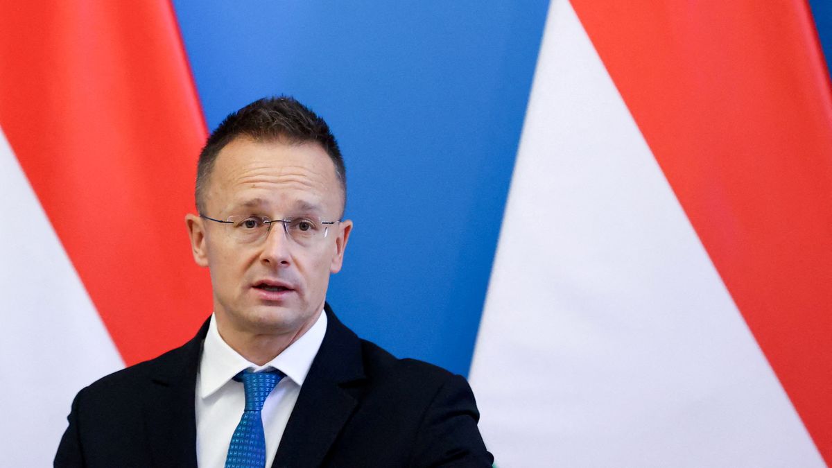 Podkuřovali Trumpovi, teď mnozí házejí americká cla na Brusel