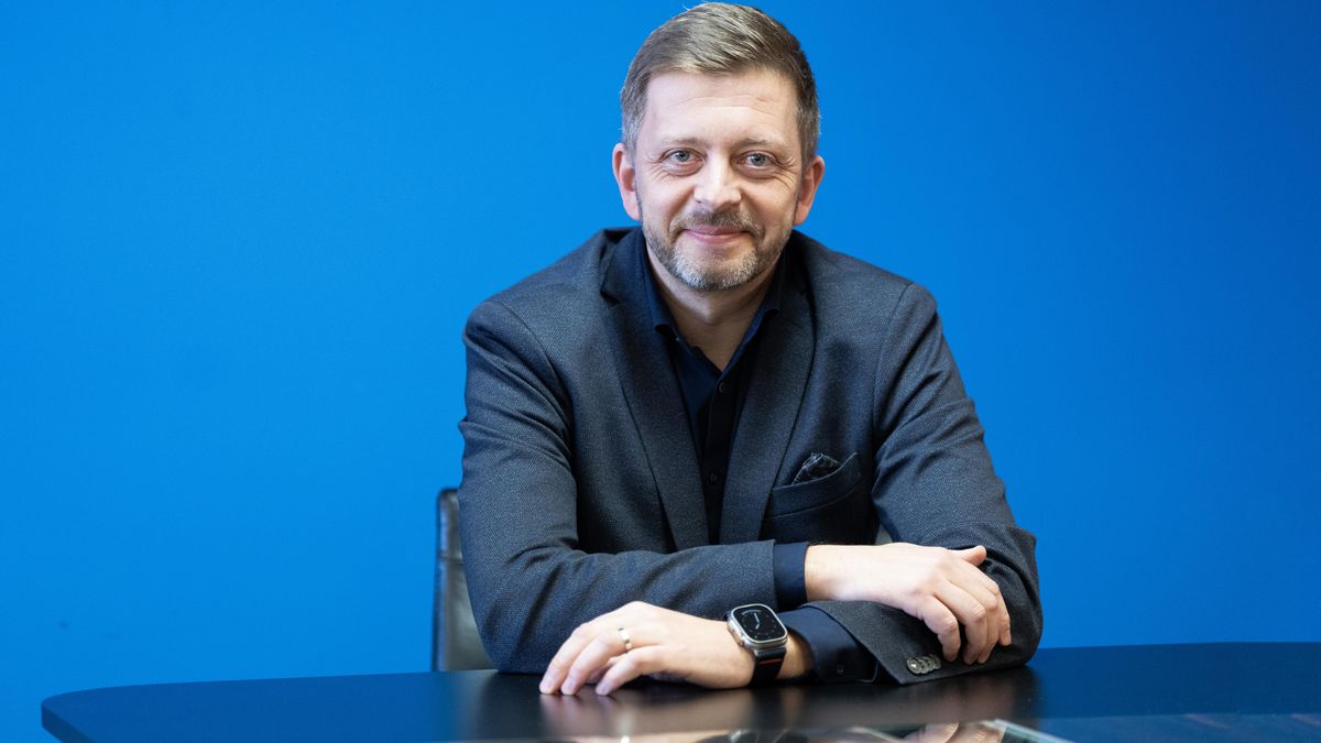 Právník ke šmírovací vyhlášce: Rakušanovy argumenty beru s velkou rezervou