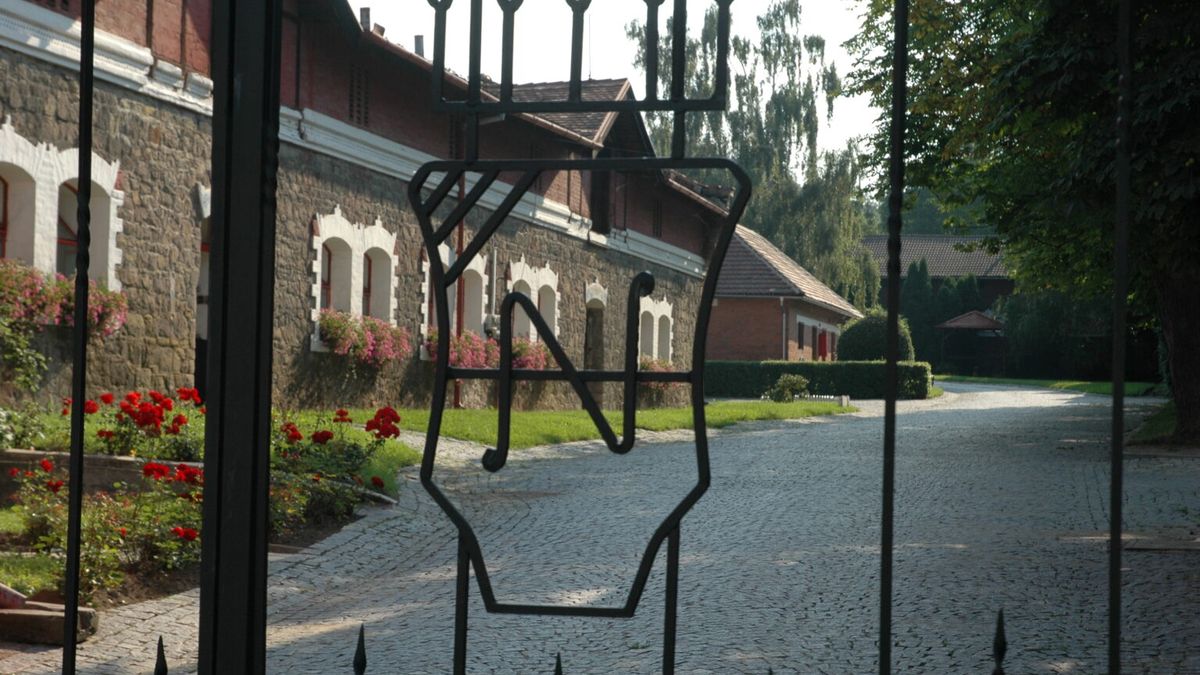 Bývalý hřebčín Napajedla dostal šanci od senátorů, měla by o něm podle nich jednat vláda
