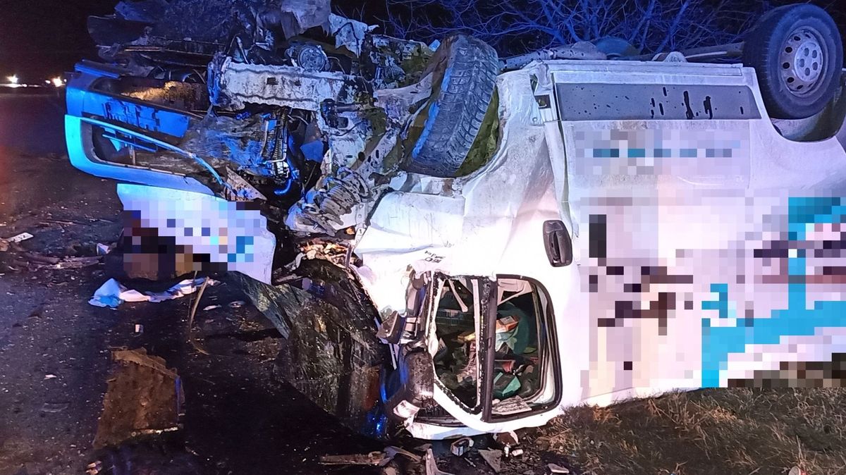 Řidič dodávky se dvěma promile způsobil na Slovácku vážnou nehodu tří vozidel