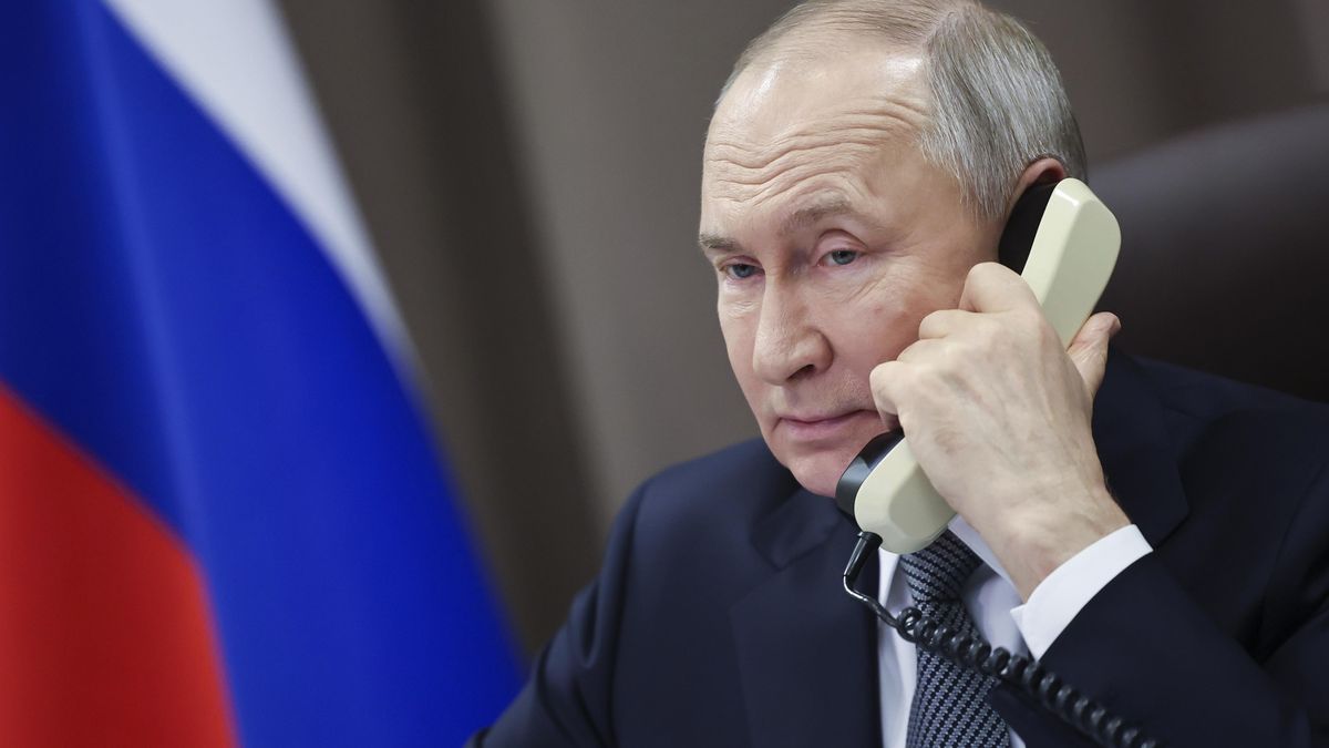 Rubl a ruské akcie po Trumpově telefonátu s Putinem prudce posilují