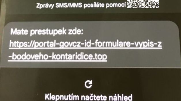 Máte přestupek. Muž naletěl na falešnou pokutu za rychlost, přišel o 230 tisíc