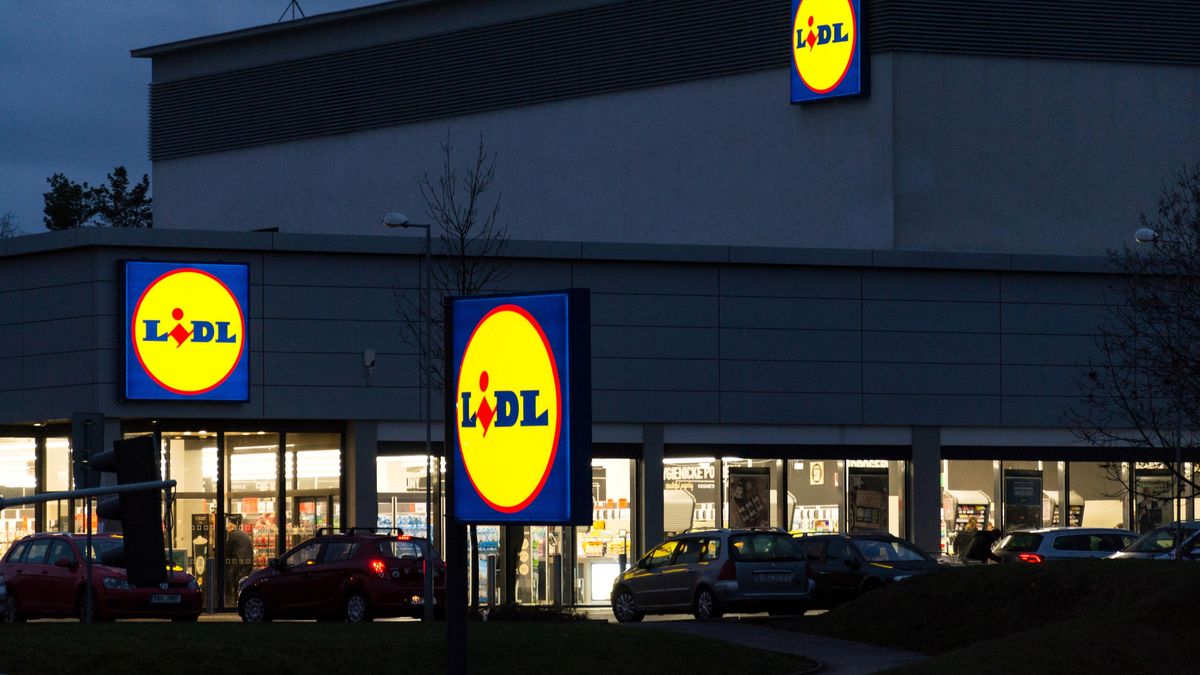 Pokuty řetězcům za slevy klesly. Stále ale chybují