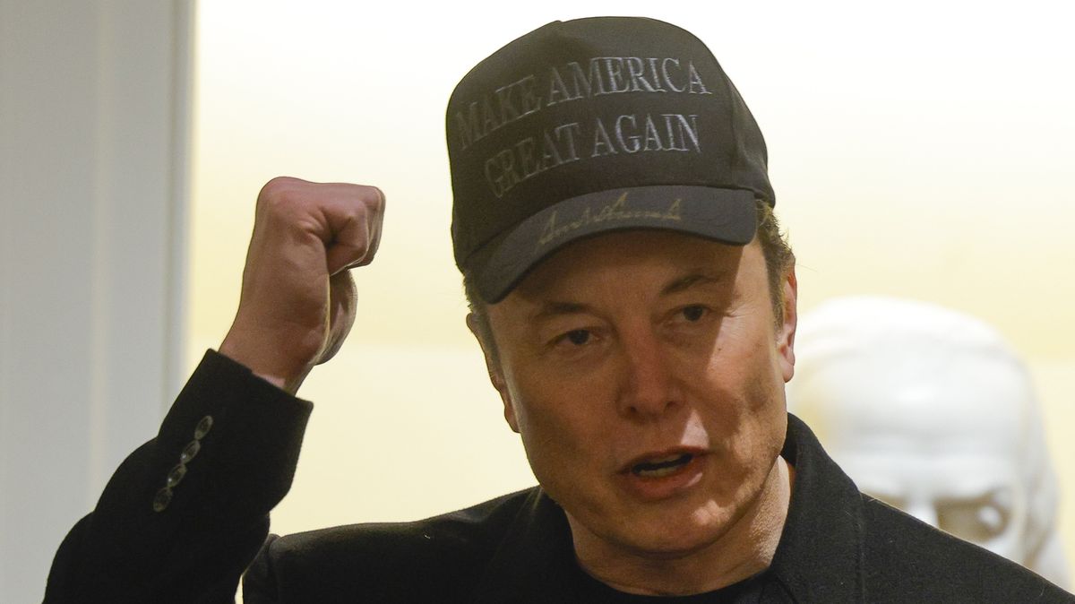 Musk opět vyzval Putina k boji muže proti muži o Ukrajinu