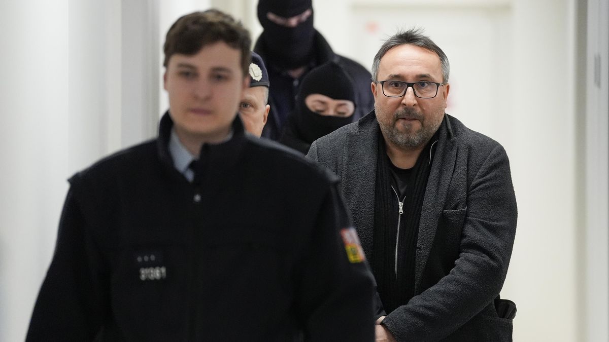 Soud v kauze Motol poslal do vazby pátého obviněného