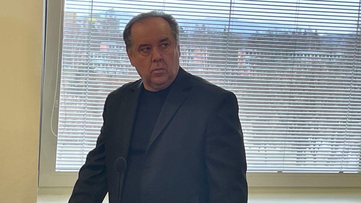 Vyražené zuby, zlomeniny, otřesy mozku. Soud potrestal majitele kolotoče za nehodu s 18 zraněnými