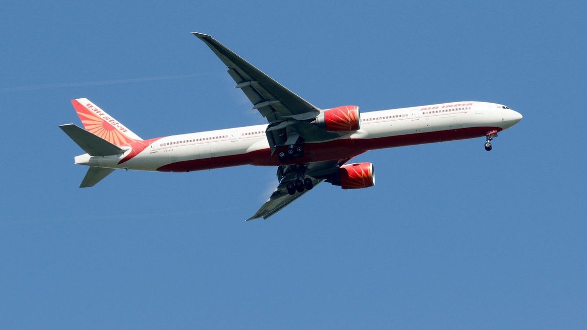 Boeing se otočil nad Atlantikem a vrátil do Chicaga, protože cestující ucpali většinu toalet