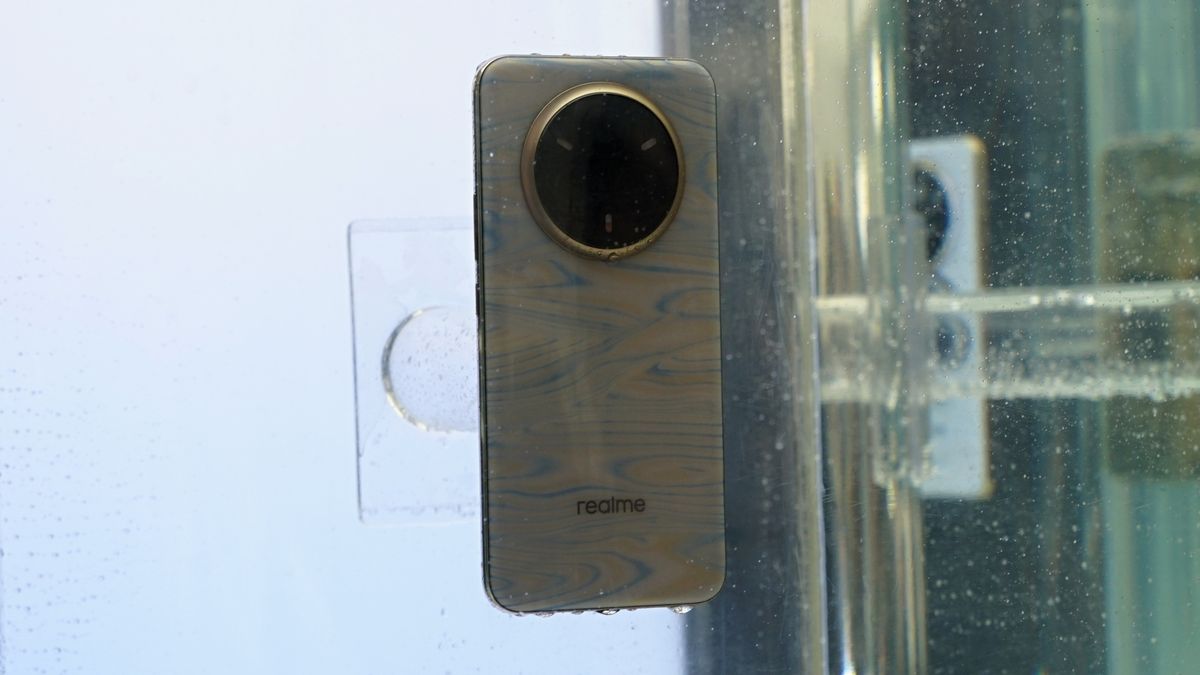 Chameleon Mobiles Prices Surprisingly Lower: Outside Deal Alert!