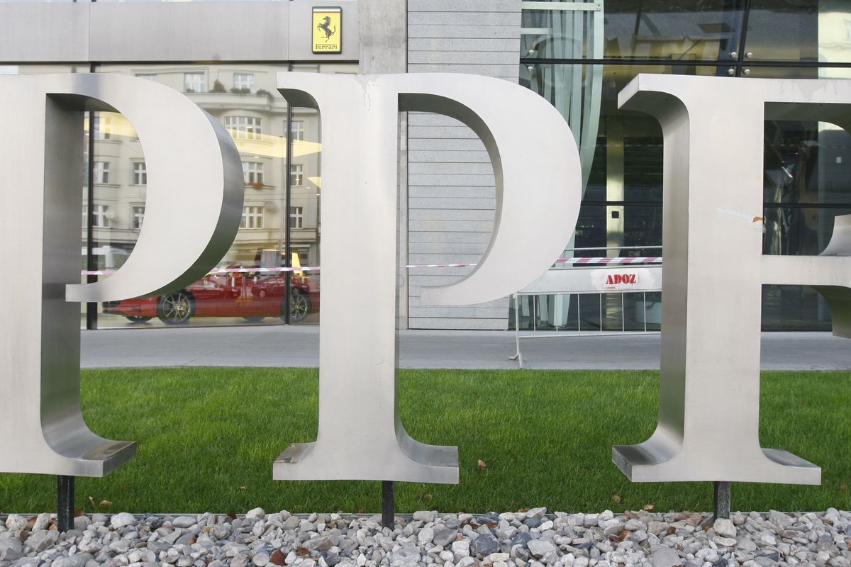 PPF se zbavuje podílu v německé televizní společnosti, nabízí ho italské mediální skupině