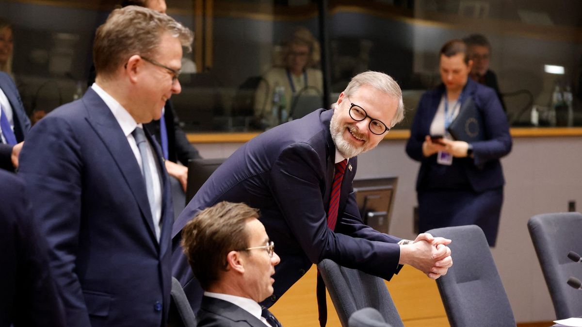 Fiala chválil jednání summitu ohledně Ukrajiny či konkurenceschopnosti